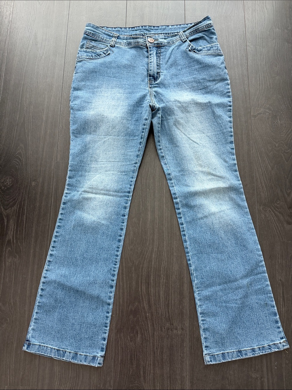 Women’s Light Blue Bootcut Jeans
